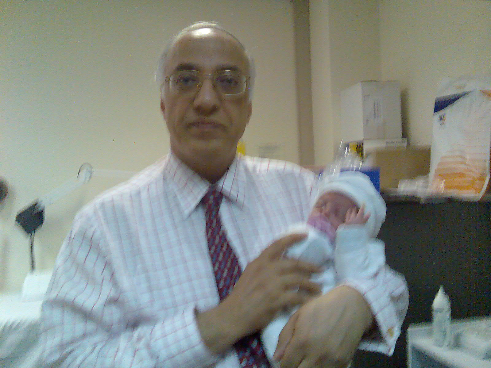 Dr Serag Youssif Obstetrician GynaecologistIVF Specialist 27